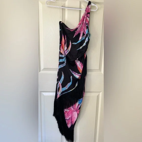 Rocco Sand One Shoulder Asymmetrical Fringe Dress Black Floral Cocktail Boho - Picture 2 of 7